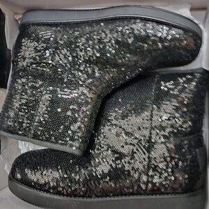 GBG Los Angeles Black Sequin Ankle Boots